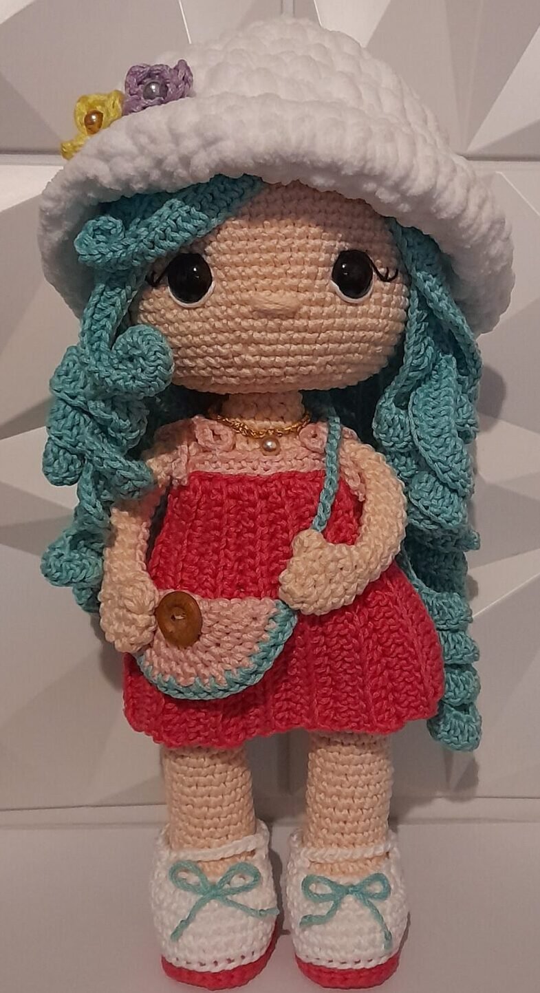 20250904_192034 Abeja Canasta